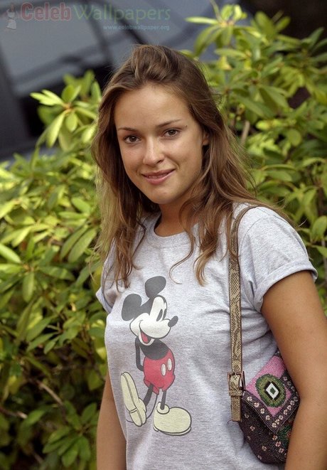 Alicja Bachleda Curus only fans content