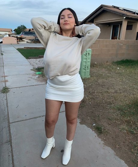 Wendy Chavez feet onlyfans