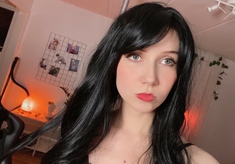 Apollolol leaked only fans porn