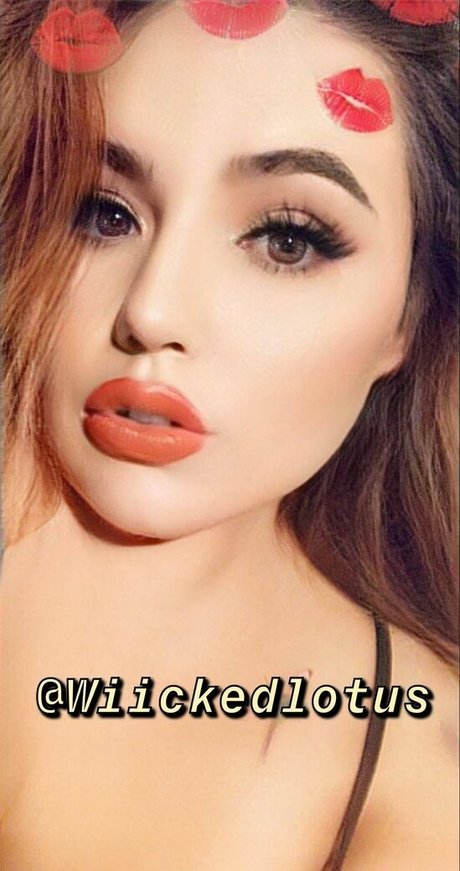 wiickedlotus onlyfans porn leaks