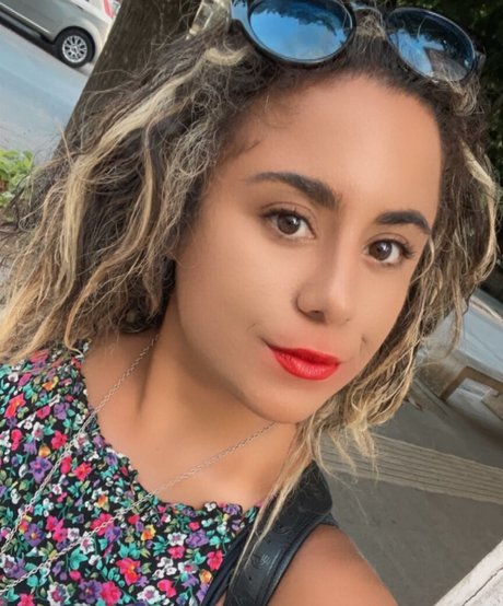 Lia Grimmie onlyfans leaked tits