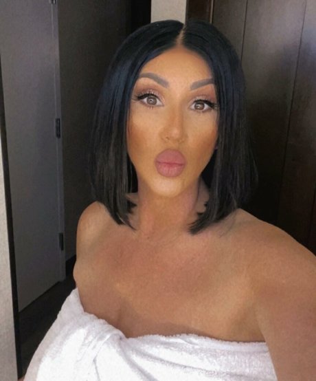 Aspen Winters onlyfans exposed