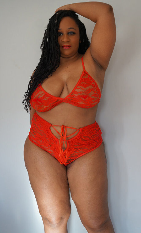 Faye Jackson only fans pic