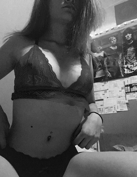 Yasmin Barnes leaked only fans porn