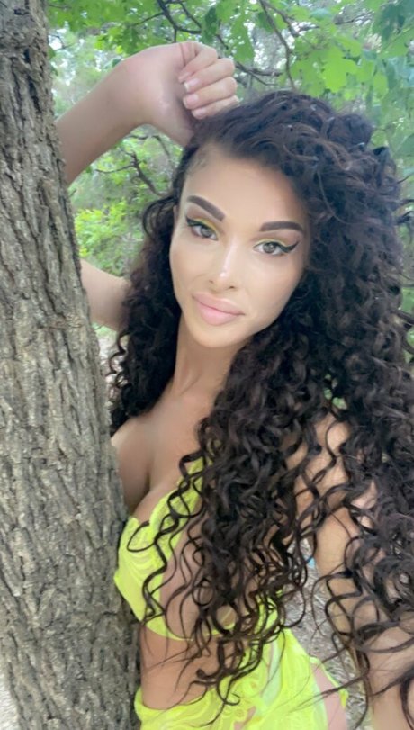 Bigdicktrannynicole onlyfans post