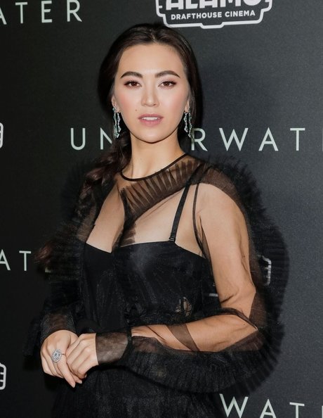 Jessica Yu Li Henwick leaked nude onlyfans