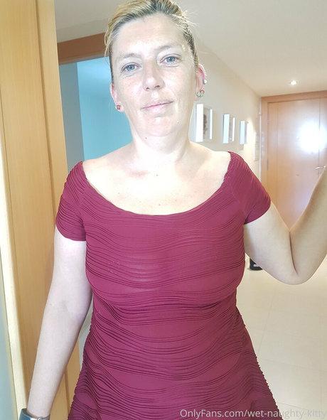 wet naughty kitty onlyfans sex