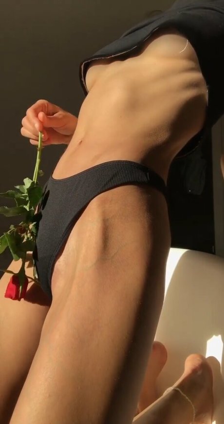 tanechkamelon onlyfans leaked pictures