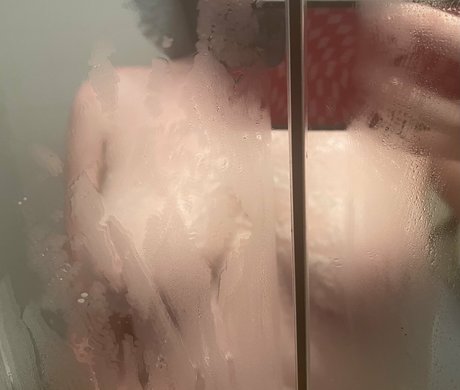 fakekneecaps Profile pic