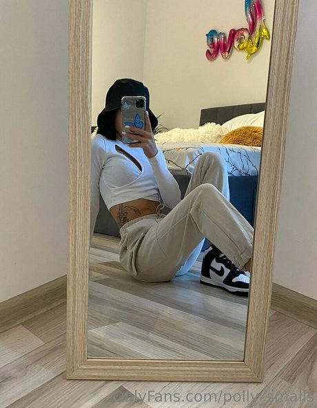 polly smalls strip onlyfans