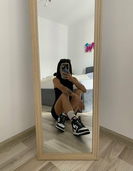 polly smalls onlyfans sex