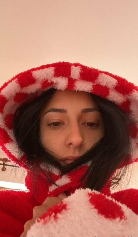 polly smalls en onlyfans