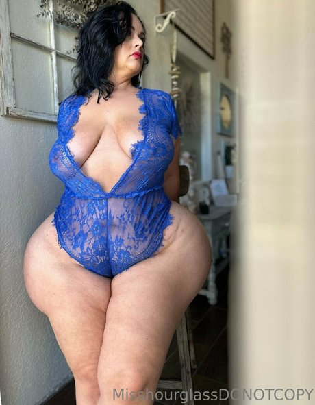 misshourglass only fans leaks porn