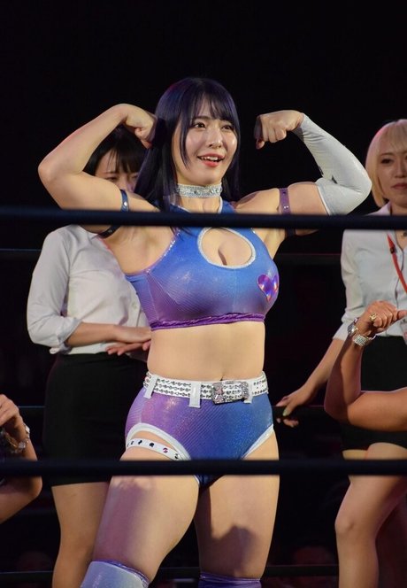 WomenJoshi only fans nude leaks