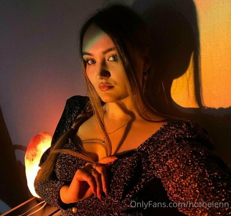 helenlittlerose onlyfans tits