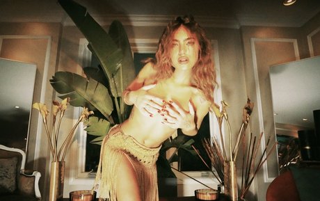 skyelia onlyfans page