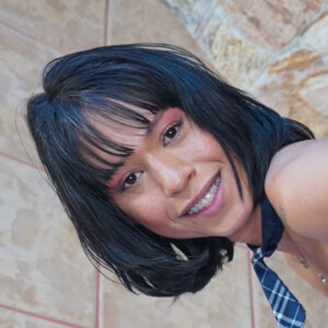 Samya Small strip onlyfans