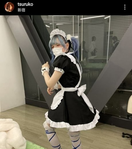 Tsuruko The Alien strip onlyfans