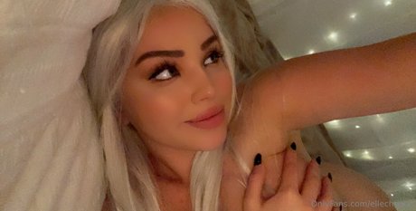 ellechoppy onlyfans ass