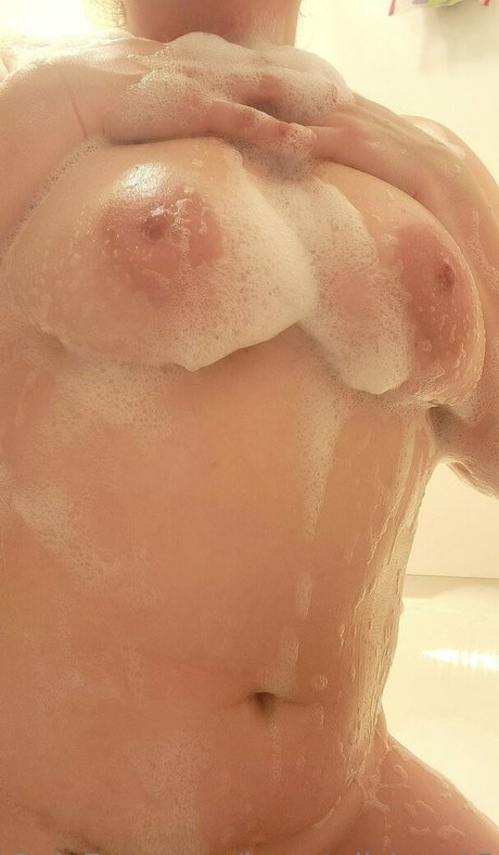 boootylicious95 nude onlyfans