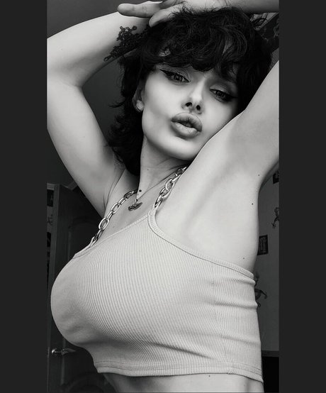 Taliyamilano nudes onlyfans leaks