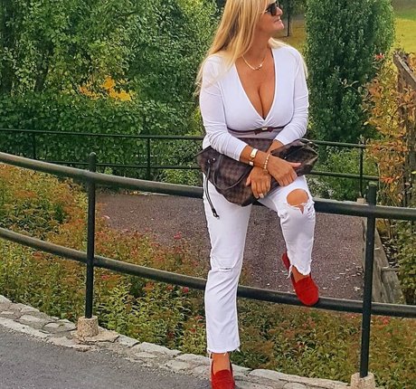 Beata Stanczak onlyfans nude tits