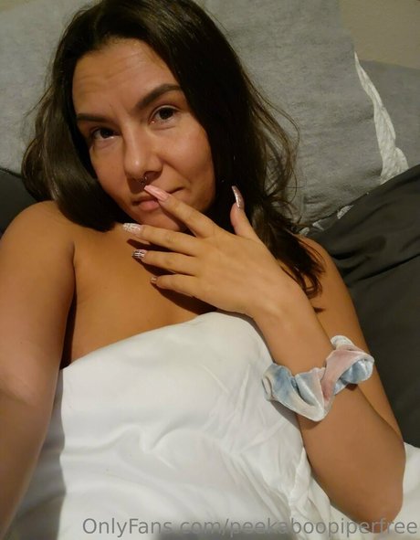 peekaboopiperfree nude onlyfans leaked