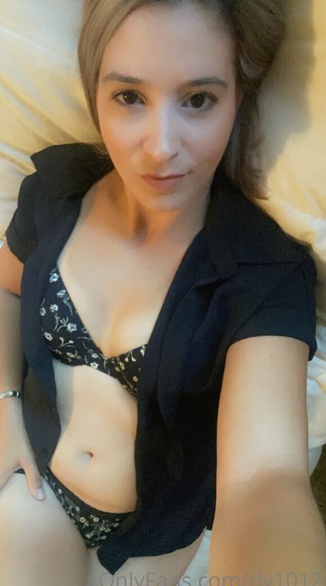 littlephilly onlyfans naked