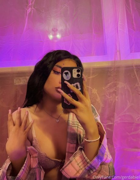 carmencarmen69 onlyfans creator