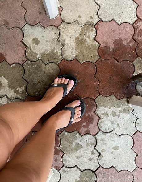 toxicannabella onlyfans naked leaks