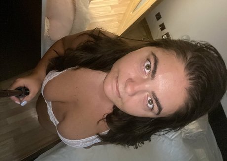 toxicannabella onlyfans sex