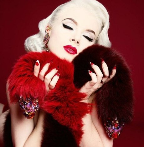 officiallymosh nudes onlyfans leaks