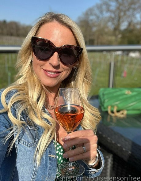 louisejensonfree onlyfans leak