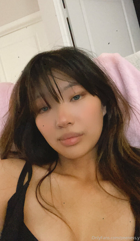 peeness y only fans review