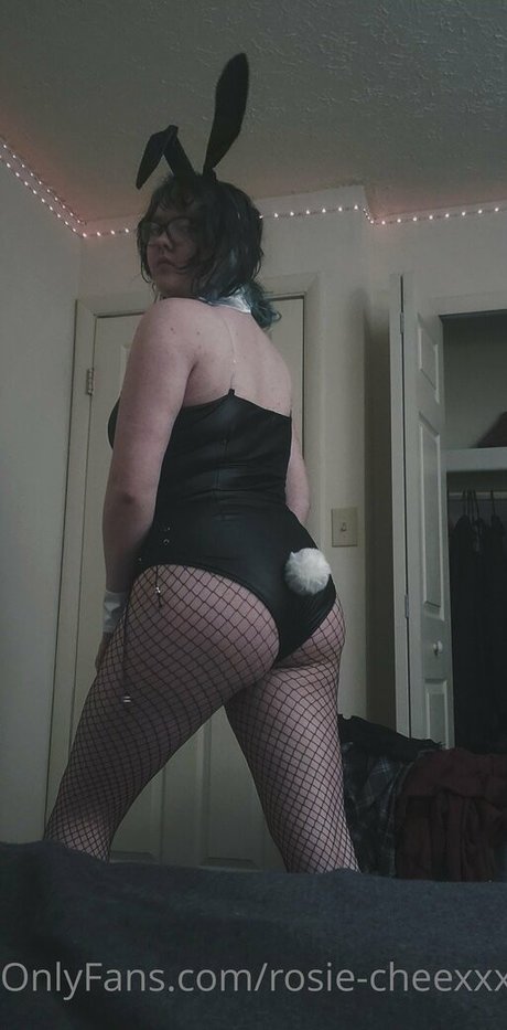 rosie cheexxx only fans leaks porn