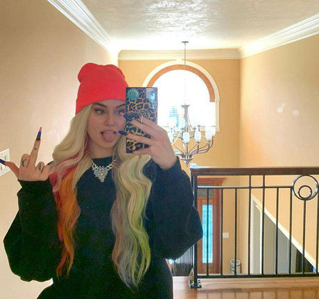 grapeslikethefruit sex onlyfans