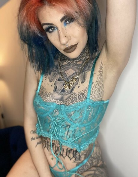 dee louisexxx onlyfans pictures