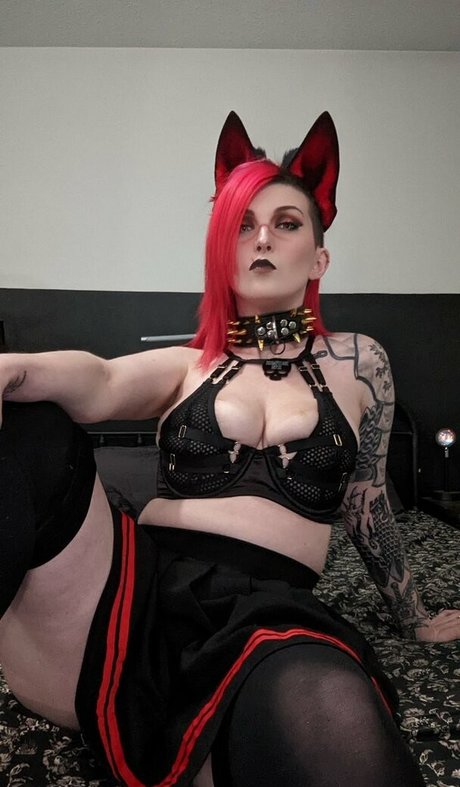 MajestyRedQueen only fans leaked