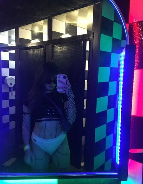 lanaffox only fans pic