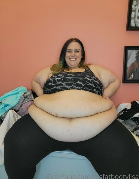 msfatbootylisa onlyfans nude pics