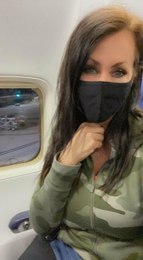 thereaganfoxx naked onlyfans