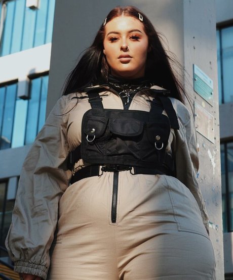 Holly Marston onlyfans nudes leaked