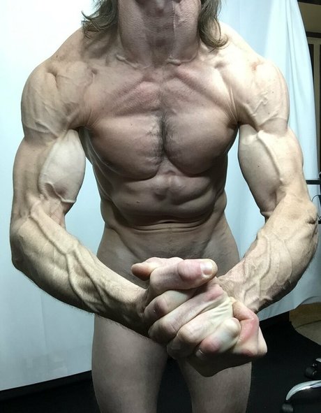 cbadonis only fans nudes