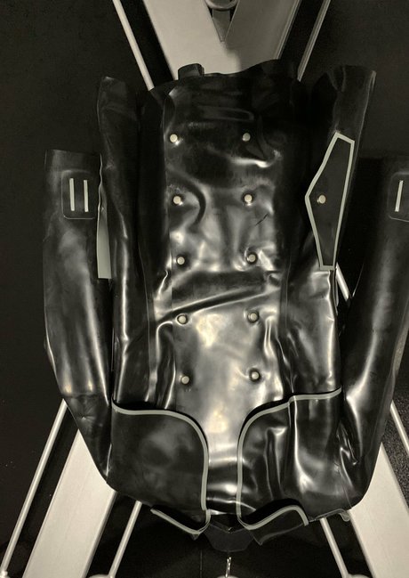 victoriarage onlyfans strip tease