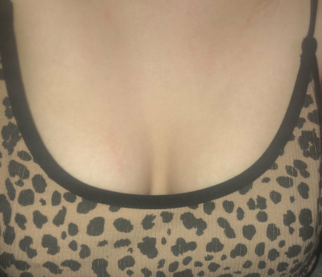 sentientwaifu onlyfans leaks.