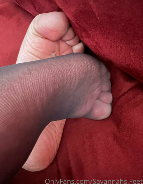 savannahs feet onlyfans star