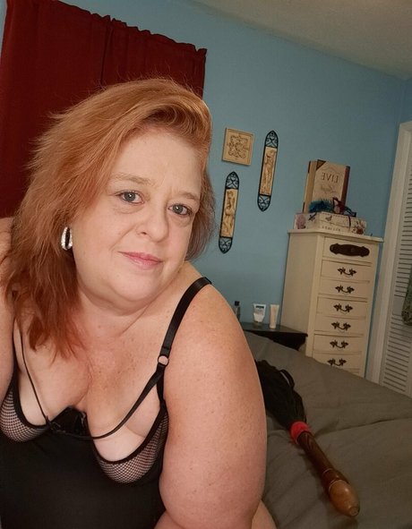 theloungeroom onlyfans content type