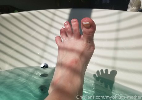 mycelium mother nude leaks onlyfans