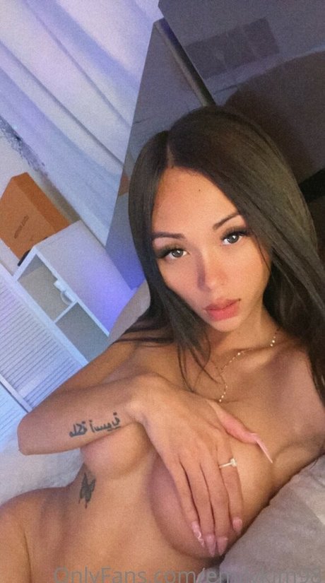 Emily Kim free onlyfans