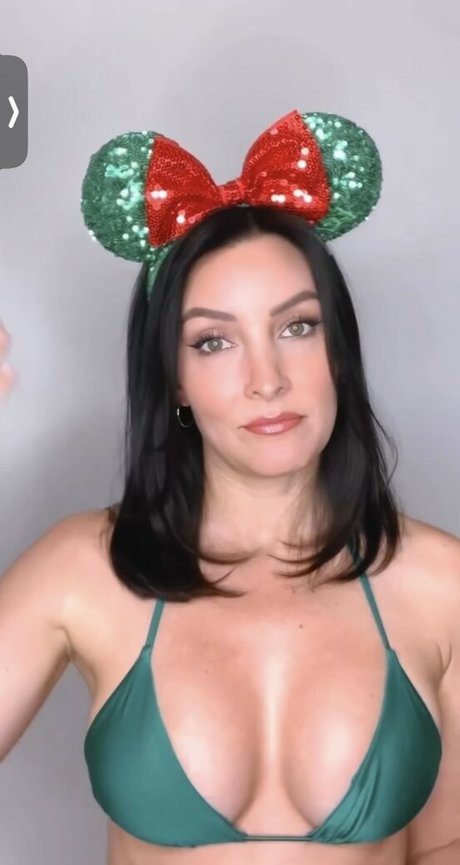 Kimberly Hrezo onlyfans post